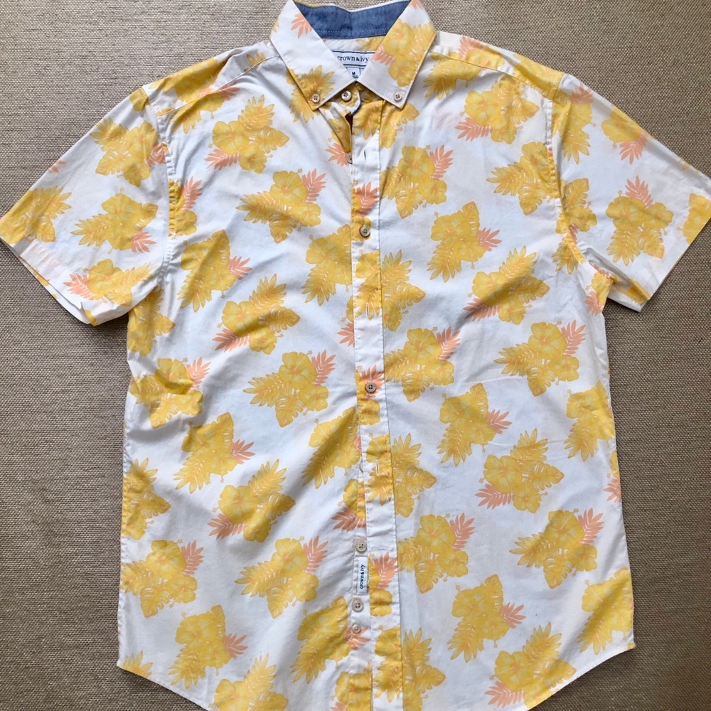 Crown & ivy men’s shirt